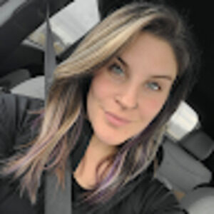 Meet your Posher, Tiffany